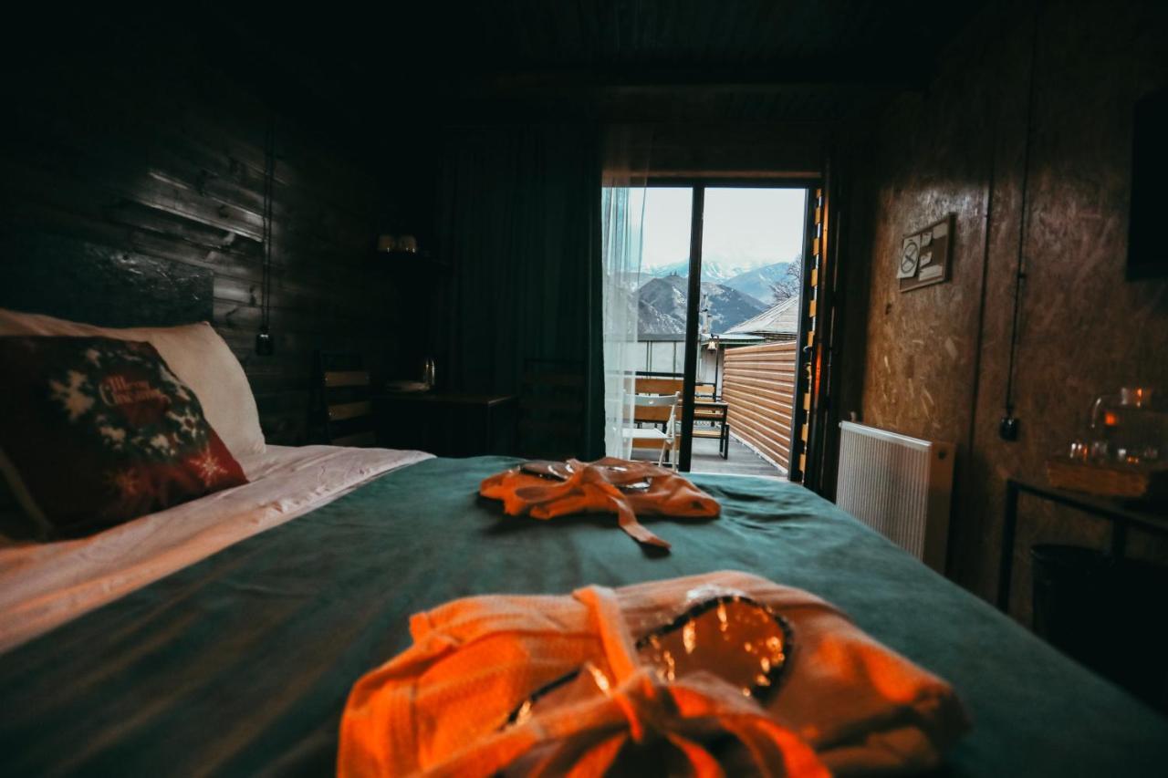 Wooden Hotel Kazbegi 外观 照片